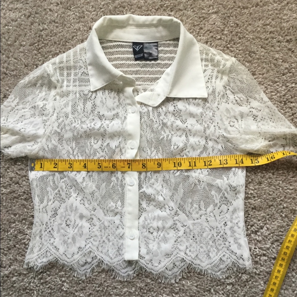 Soft Lace Crop Top - Picture 4 of 8